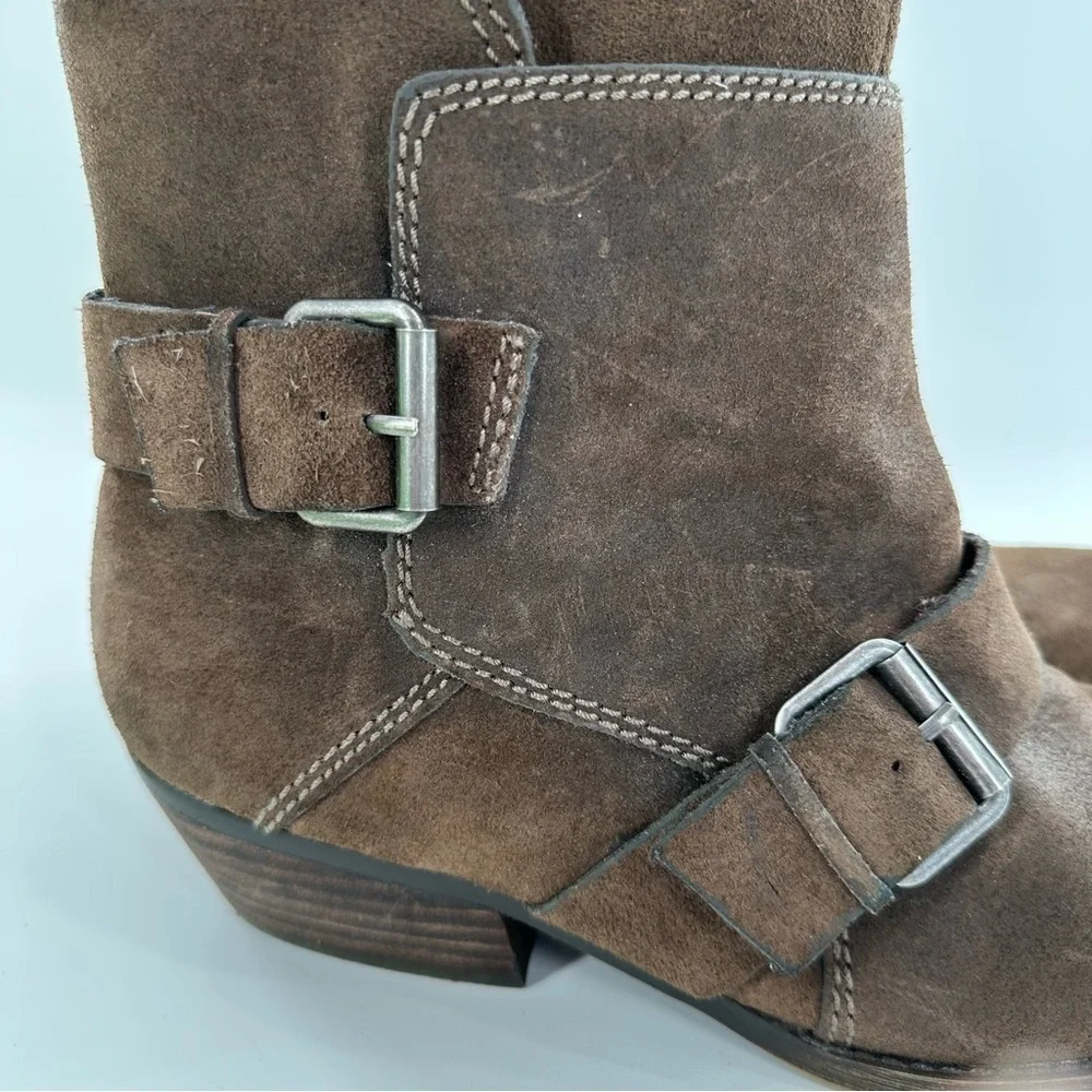 Nine West vintage America Vasabady ankle booties 10.5 brown suede western boots